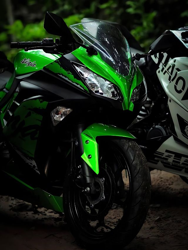 Kawasaki Ninja 300